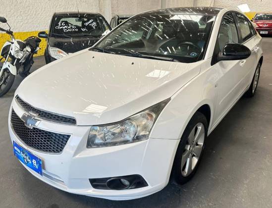 CHEVROLET CRUZE 1.8 LT 16V FLEX 4P MANUAL